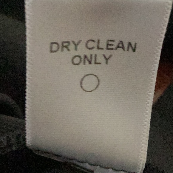 IC Collection Cowl Top - Picture 15 of 16